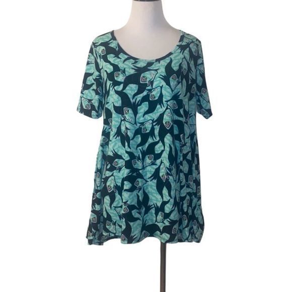 Lularoe XS Disney maleficent perfect tee‎ - Picture 1 of 7